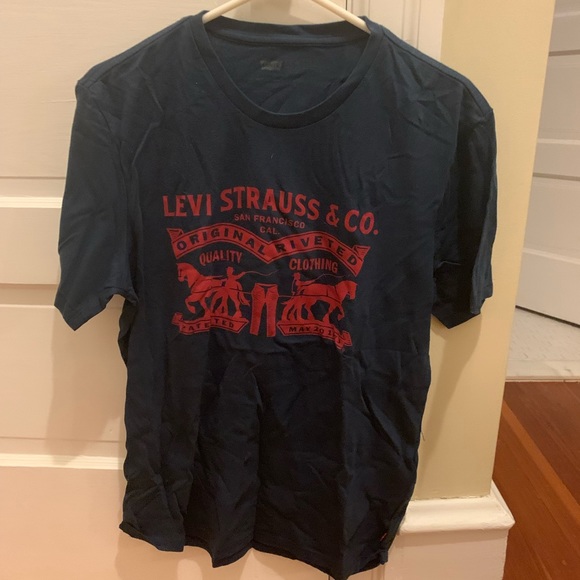 levi's navy blue shirt